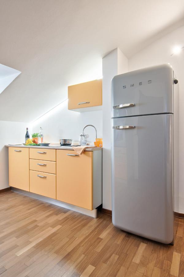 5 Miglia Apartment La Mansarda A Collegno Exteriör bild