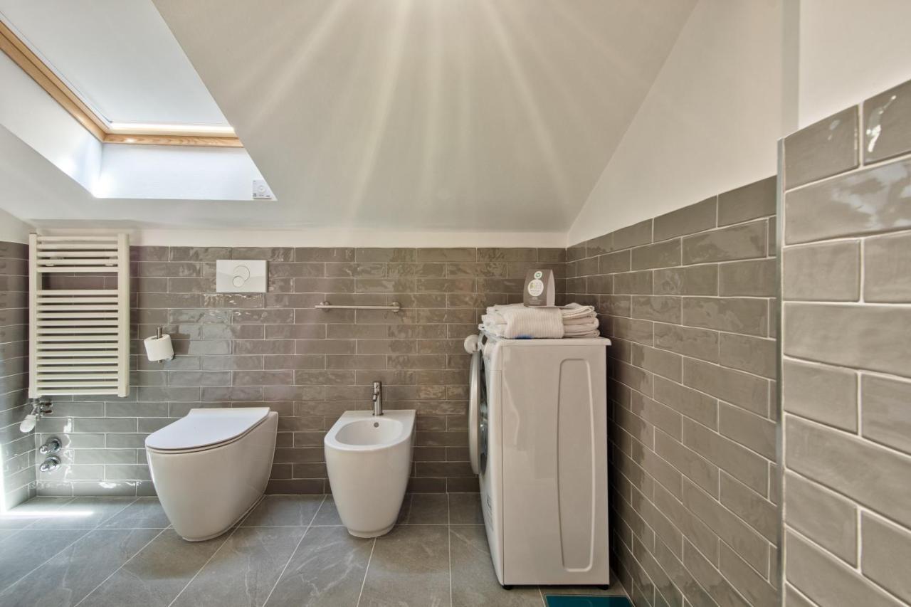 5 Miglia Apartment La Mansarda A Collegno Exteriör bild